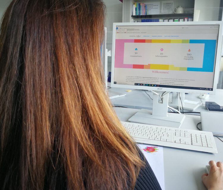 Die Webseite www.migrantenorganisationen.de fördert bildet die vielfältigen Einrichtungen in der Stadt Bremen ab.